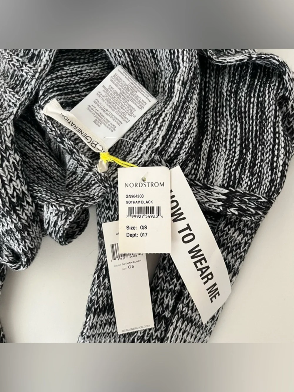 NWT BCBGeneration Knit Beanie Hat & Attached Scarf Pockets Black White Boho